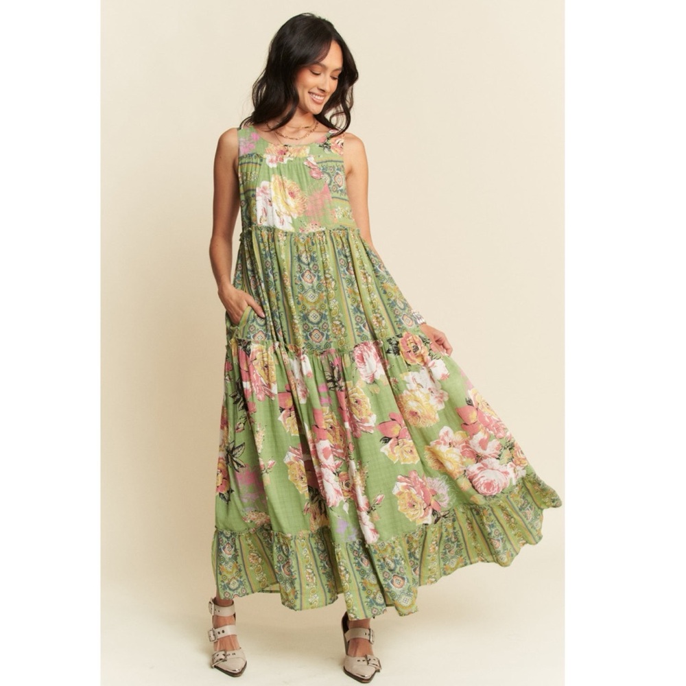 NWT Davi & Dani Vintage Print Tiered Maxi Dress Sage Green Medium Floral - Picture 3 of 16